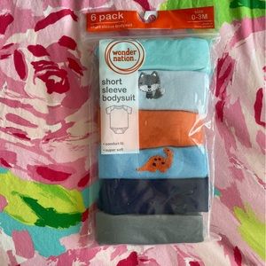 6 Pack of Boys Onesies/Bodysuits 0-3 Months
